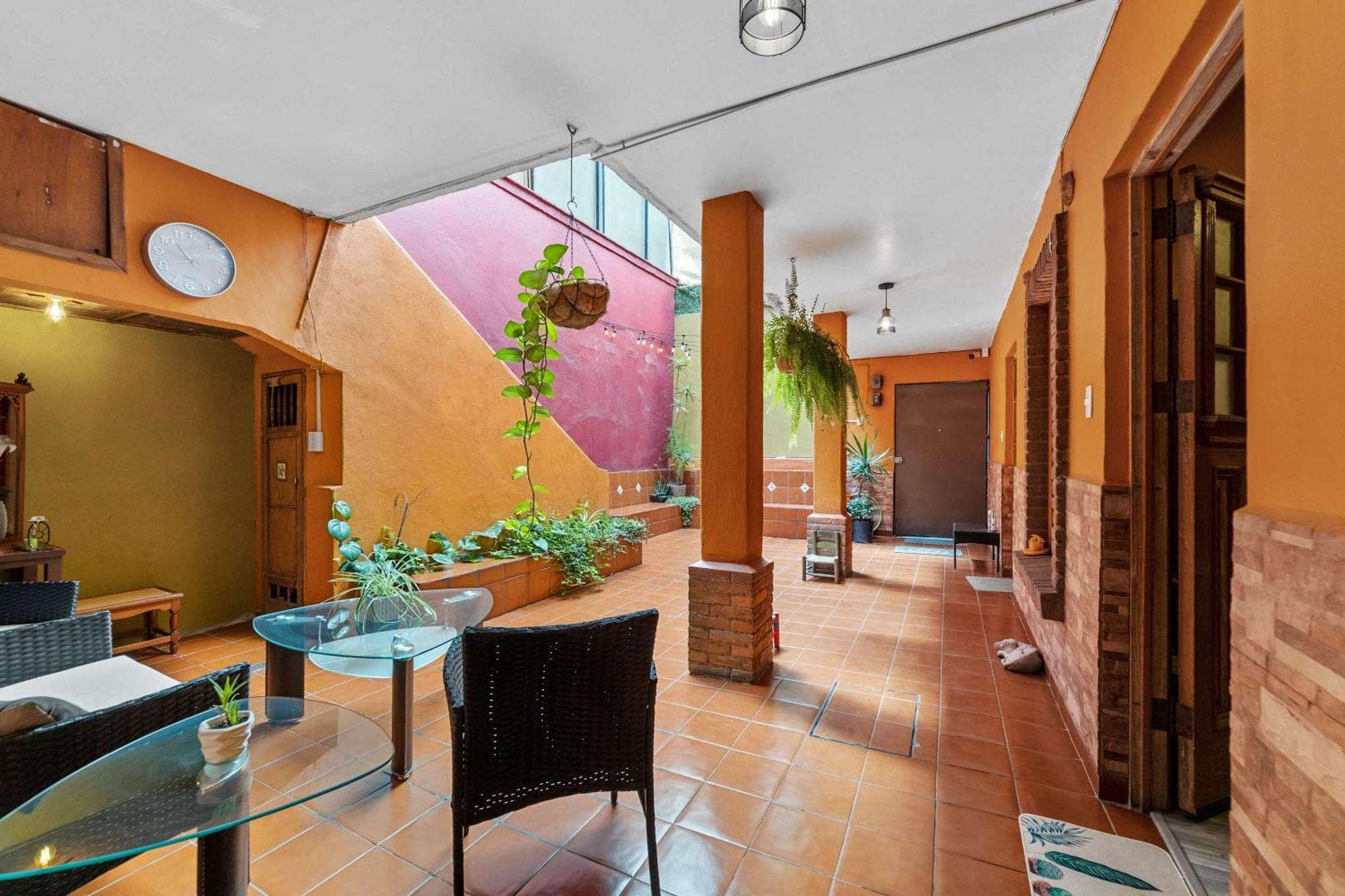 Charming 2-Bedroom Retreat In Lomas De Bezares Mexico City Exterior photo
